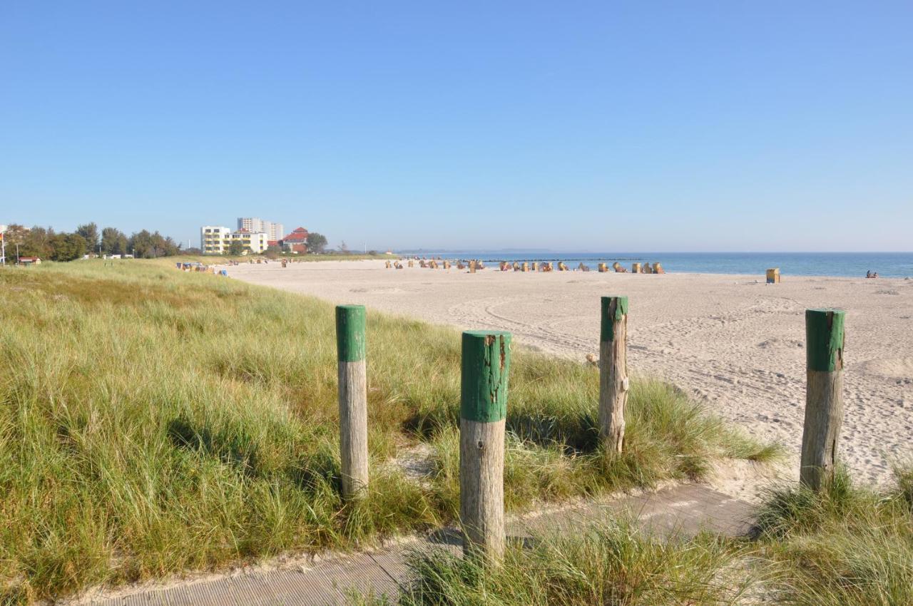 Burgtiefe Suedstrand "Duenennest" Fehmarn Esterno foto